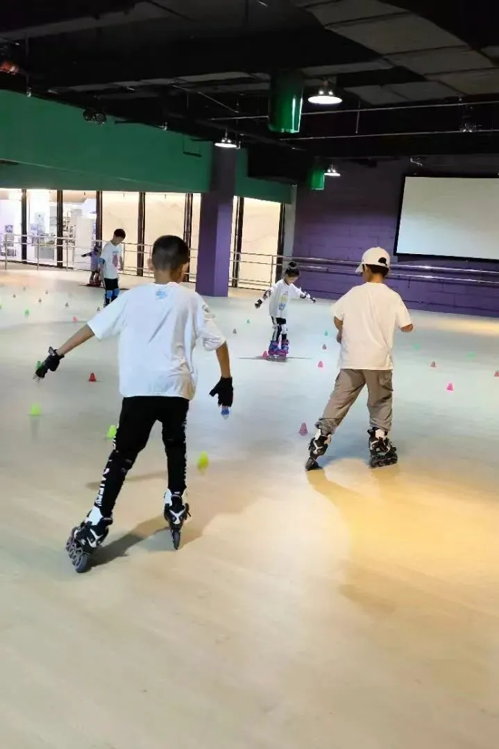 篮球封闭训练中的体能提升方案_0